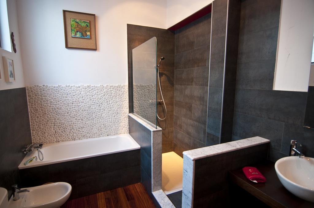 La Trufa Roja Apartment Unquera Ngoại thất bức ảnh